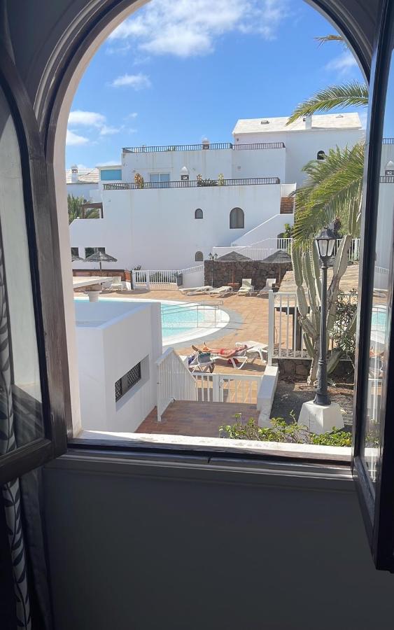 Pistachio Apartment 323 - Lanzarote Apartment กอสตา เตกีสเซ ภายนอก รูปภาพ
