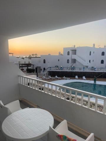 Pistachio Apartment 323 - Lanzarote Apartment กอสตา เตกีสเซ ภายนอก รูปภาพ